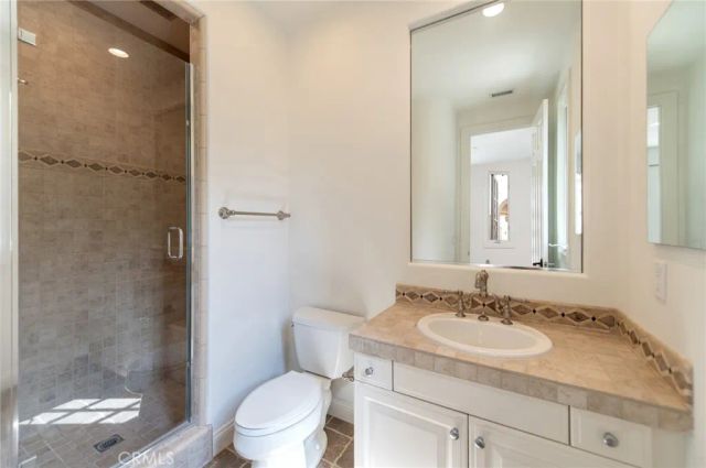 19 Prairie Grass, Irvine, CA 92603