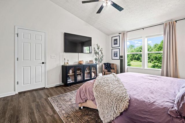 107 Spring Brook Court, Pataskala, OH 43062