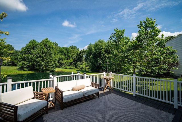 107 Spring Brook Court, Pataskala, OH 43062