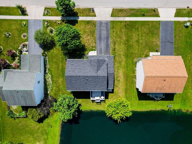 107 Spring Brook Court, Pataskala, OH 43062