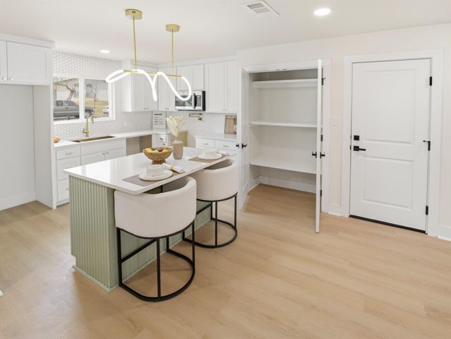 8401 Staunton DR, Austin, TX 78758