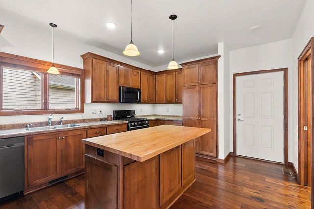 1743 REMINGTON RIDGE WAY, De Pere, WI 54115