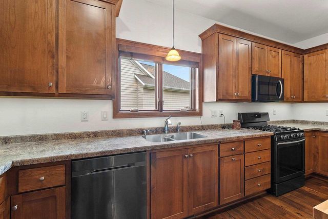 1743 REMINGTON RIDGE WAY, De Pere, WI 54115