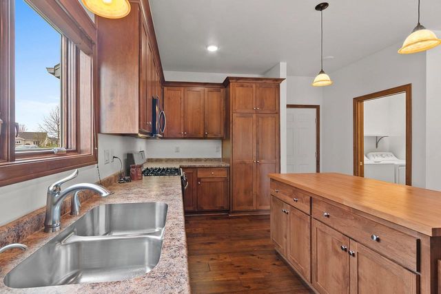 1743 REMINGTON RIDGE WAY, De Pere, WI 54115