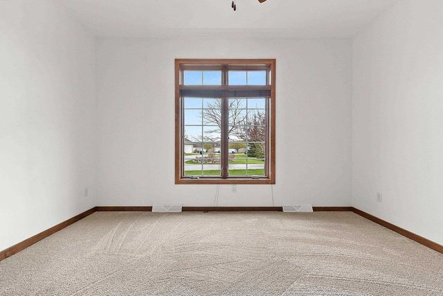 1743 REMINGTON RIDGE WAY, De Pere, WI 54115