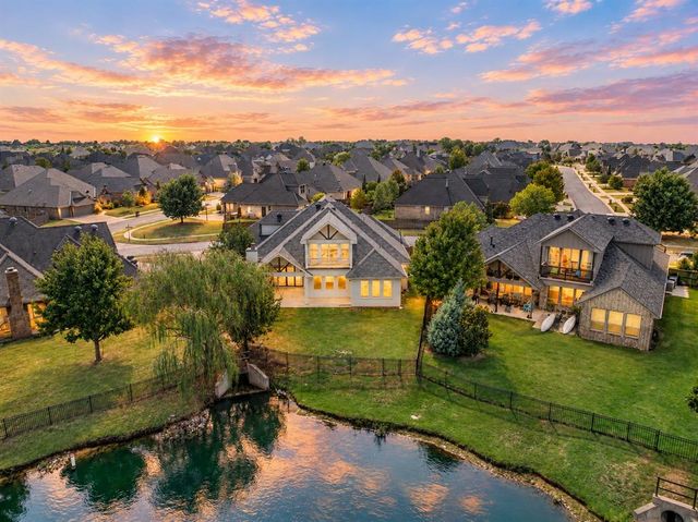15400 Kestral Park Court, Edmond, OK 73013