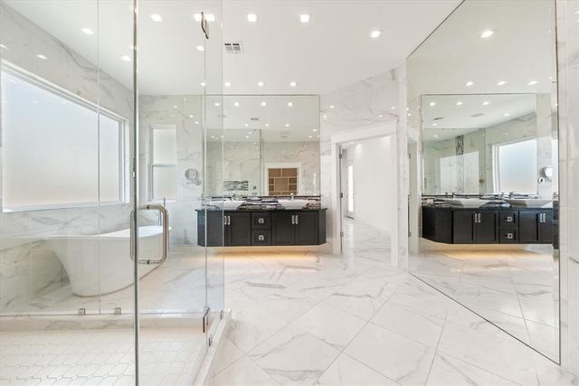 15400 Kestral Park Court, Edmond, OK 73013