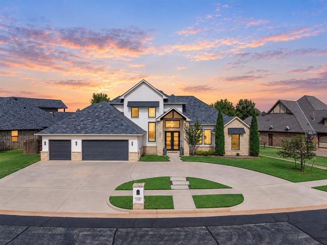 15400 Kestral Park Court, Edmond, OK 73013