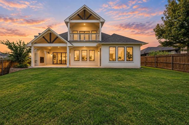 15400 Kestral Park Court, Edmond, OK 73013