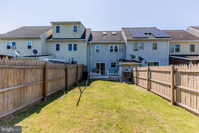 358 CARDINAL RD, Lititz, PA 17543