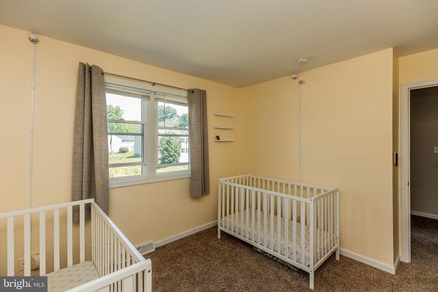 358 CARDINAL RD, Lititz, PA 17543