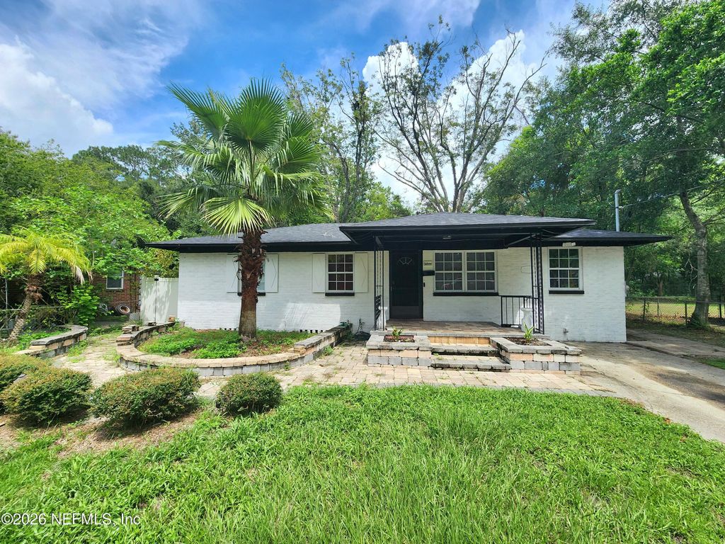 2611 SUNNY ACRES Drive N, Jacksonville, FL 32209