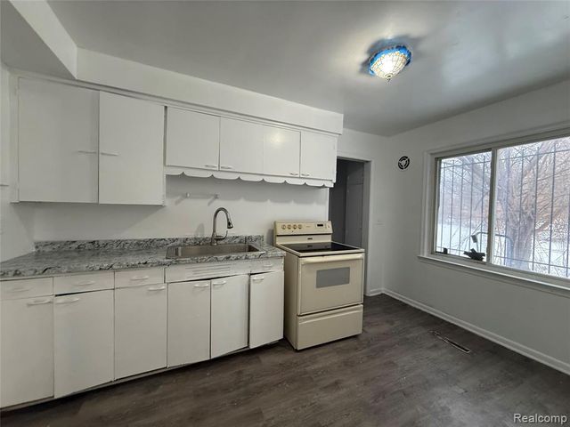 12025 Griggs Street, Detroit, MI 48204