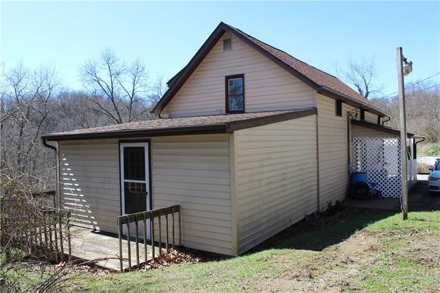 283 Duck Hollow Road, Menallen Twp, PA 15401