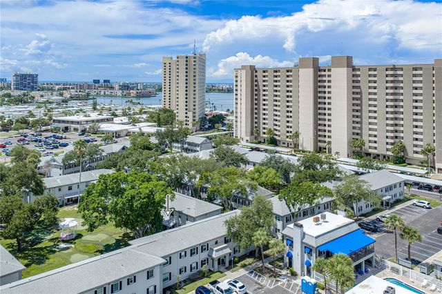 6930A PLACE DE LA PAIX 1A, South Pasadena, FL 33707