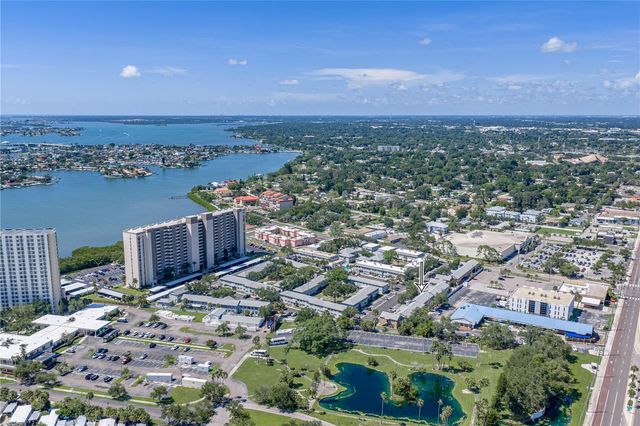 6930A PLACE DE LA PAIX 1A, South Pasadena, FL 33707