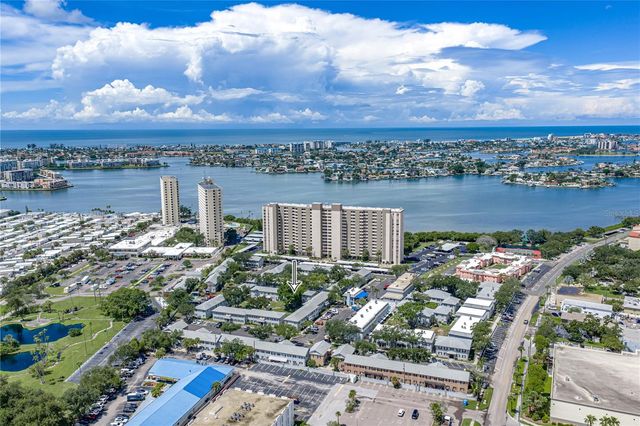 6930A PLACE DE LA PAIX 1A, South Pasadena, FL 33707