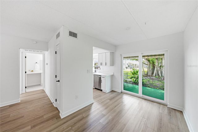 6930A PLACE DE LA PAIX 1A, South Pasadena, FL 33707
