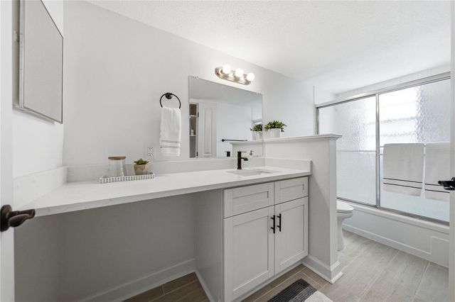 6930A PLACE DE LA PAIX 1A, South Pasadena, FL 33707