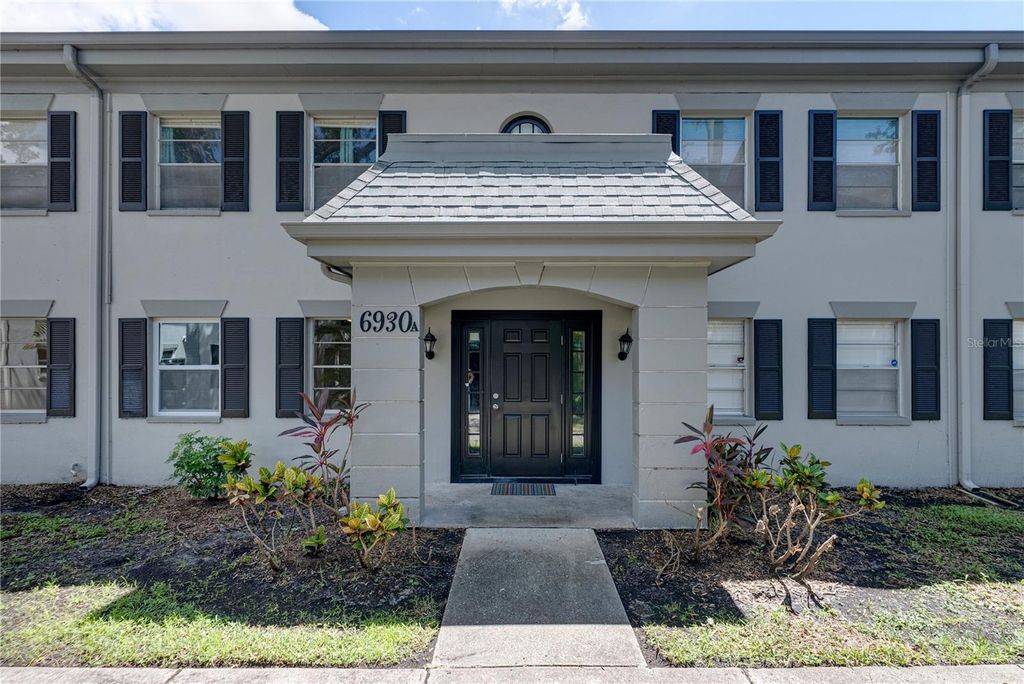 6930A PLACE DE LA PAIX 1A, South Pasadena, FL 33707