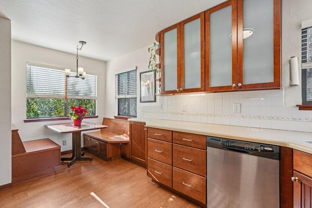 434 Olive Orchard Dr, Auburn, CA 95603