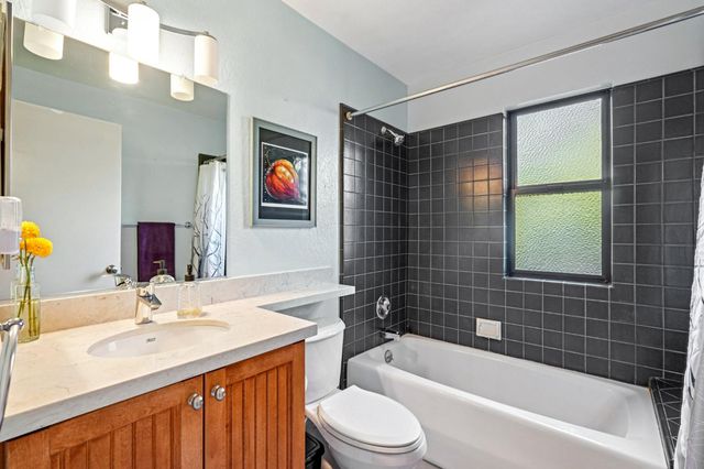 434 Olive Orchard Dr, Auburn, CA 95603