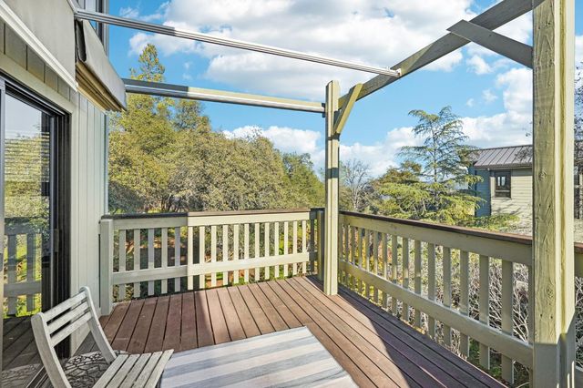 434 Olive Orchard Dr, Auburn, CA 95603