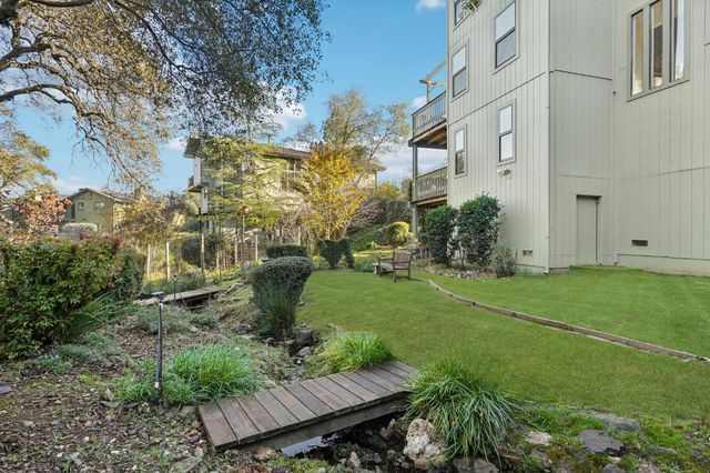 434 Olive Orchard Dr, Auburn, CA 95603