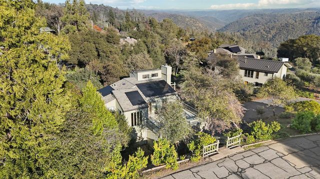 434 Olive Orchard Dr, Auburn, CA 95603