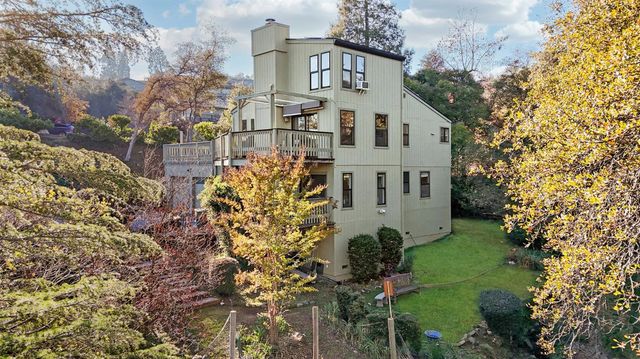 434 Olive Orchard Dr, Auburn, CA 95603