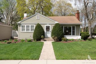 348 N Schiller Street, Palatine, IL 60067
