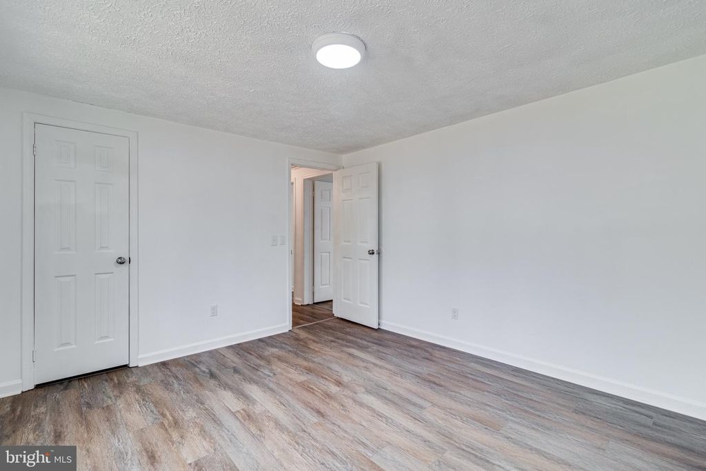 Image 18 of property listing at 818 SAN MATEO TRL, Lusby, MD 20657