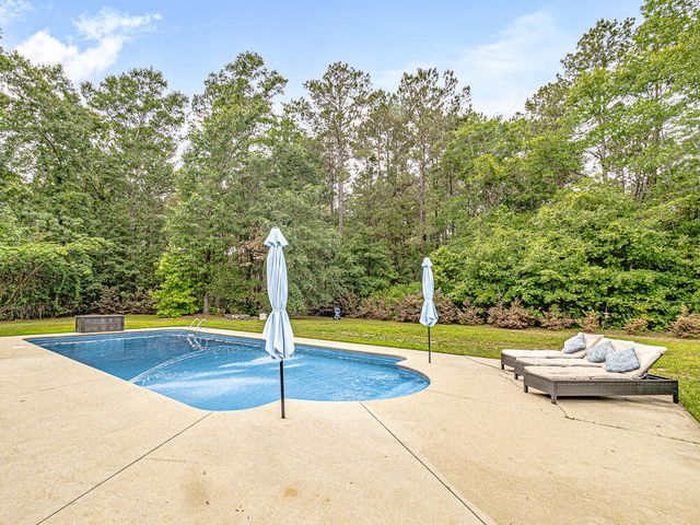 1140 Vintage Drive, Sumter, SC 29154
