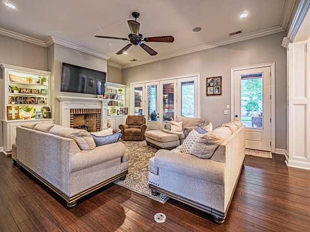 1140 Vintage Drive, Sumter, SC 29154