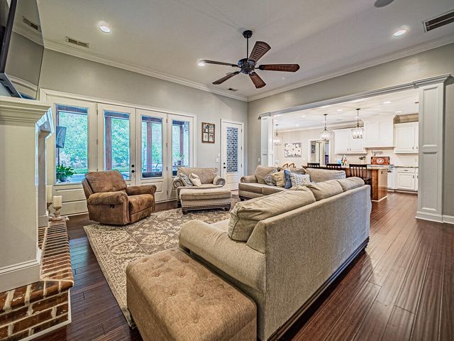 1140 Vintage Drive, Sumter, SC 29154