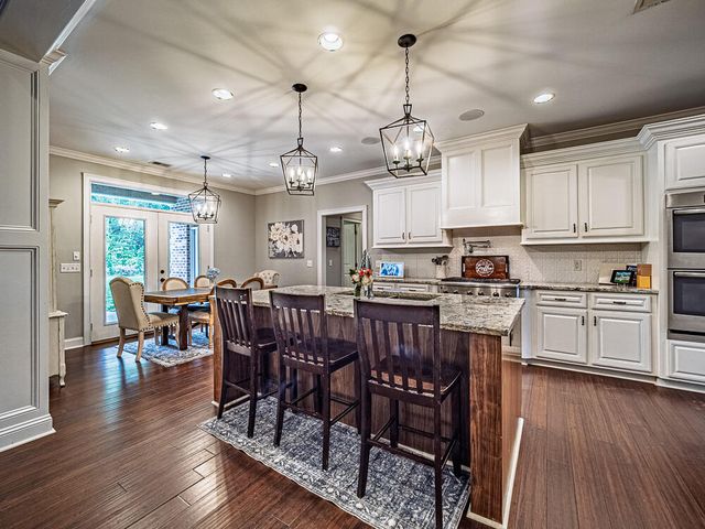 1140 Vintage Drive, Sumter, SC 29154