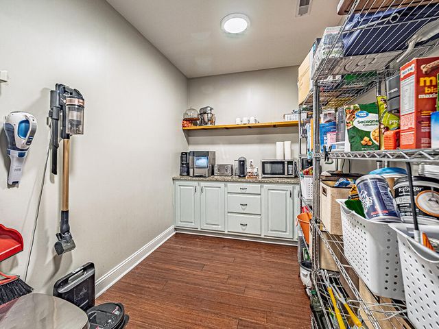 1140 Vintage Drive, Sumter, SC 29154