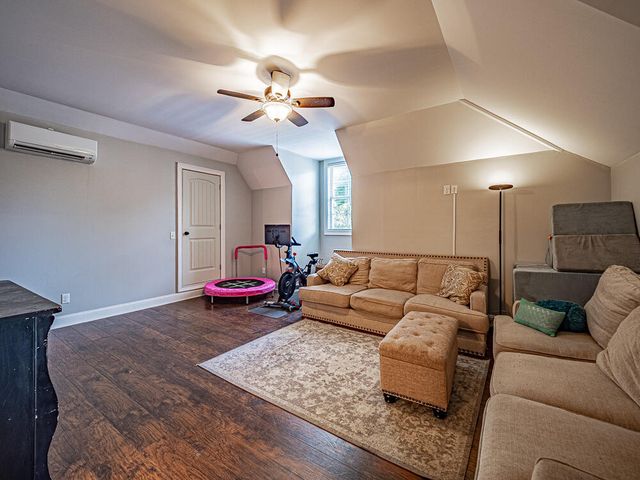 1140 Vintage Drive, Sumter, SC 29154