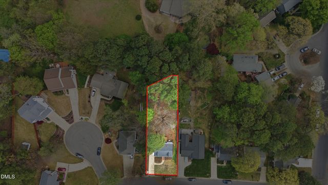 111 Rock Pointe Lane, Cary, NC 27513