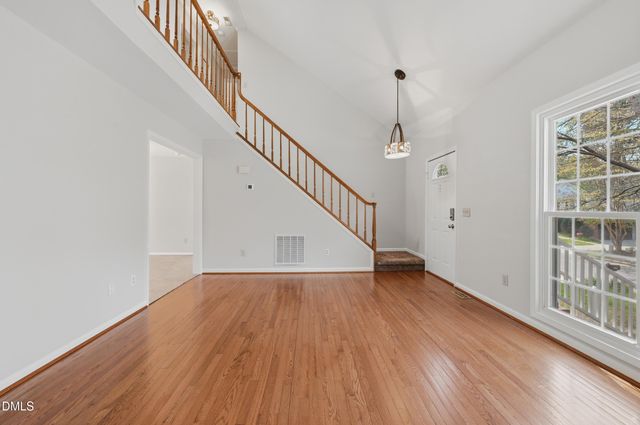 111 Rock Pointe Lane, Cary, NC 27513