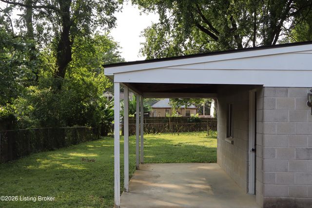 4832 S 6th St, Louisville, KY 40214