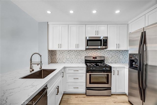 21241 Camelia, Lake Forest, CA 92630