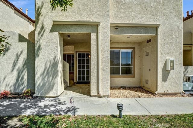 21241 Camelia, Lake Forest, CA 92630