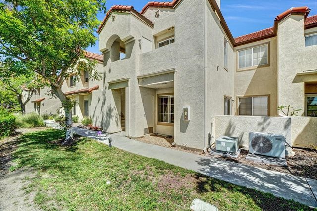 21241 Camelia, Lake Forest, CA 92630