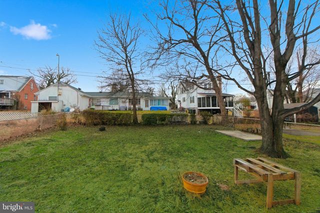 2203 SOUTHERN AVE, Baltimore, MD 21214