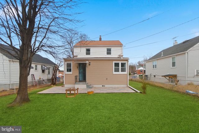 2203 SOUTHERN AVE, Baltimore, MD 21214