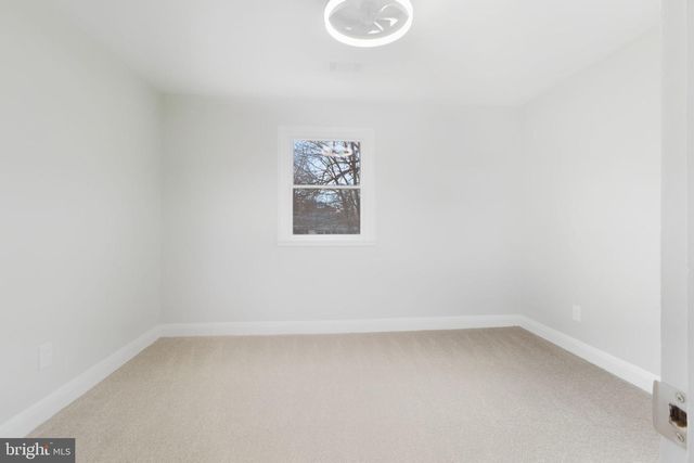 2203 SOUTHERN AVE, Baltimore, MD 21214