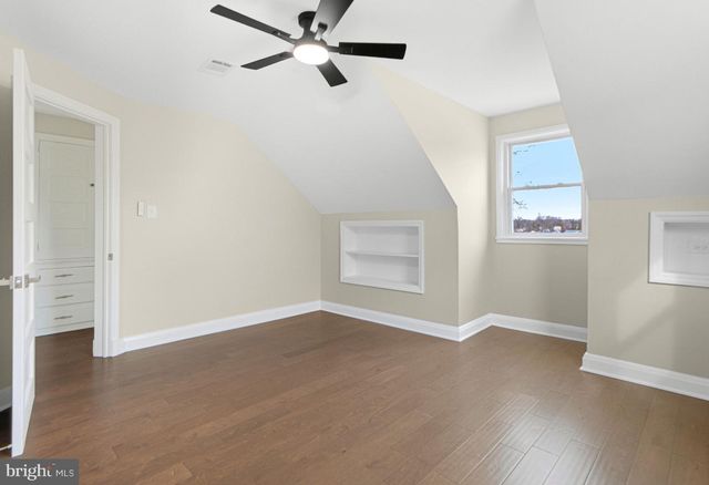 2203 SOUTHERN AVE, Baltimore, MD 21214