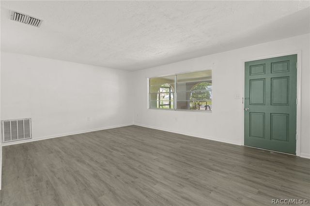 75 S Osceola Street, Beverly Hills, FL 34465