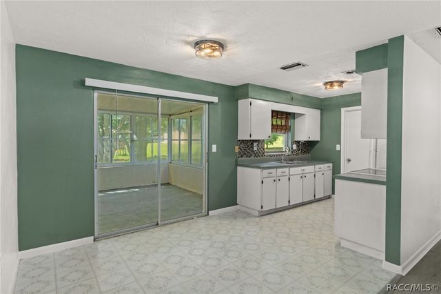 75 S Osceola Street, Beverly Hills, FL 34465